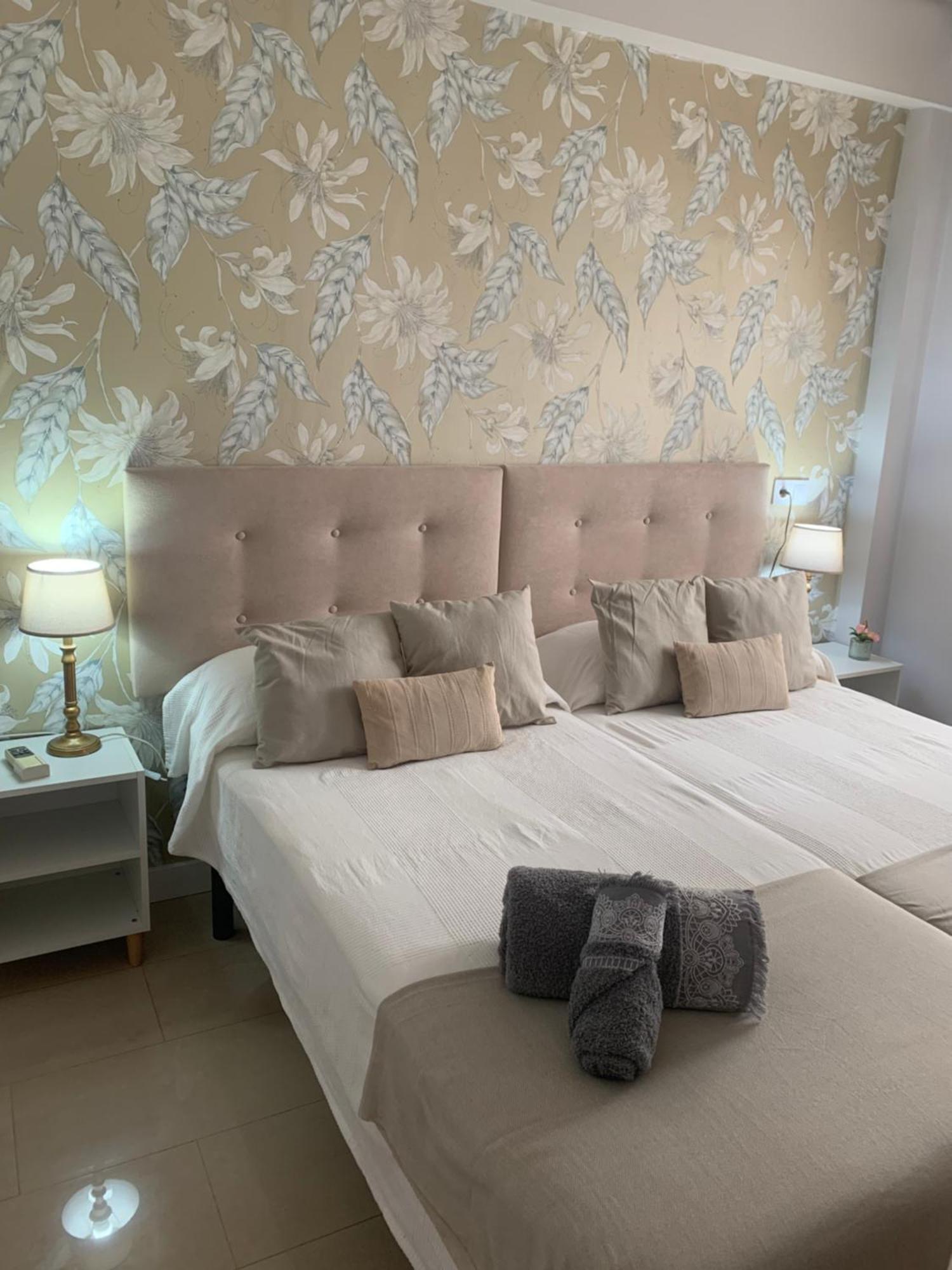 Seamed Apartment Malaga Exterior photo